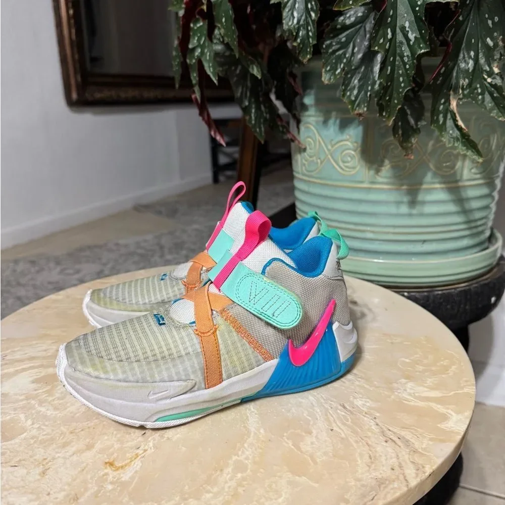 Bundle.       Wonder Nation White Boots with Silver Chain  and  Nike Sneakers.